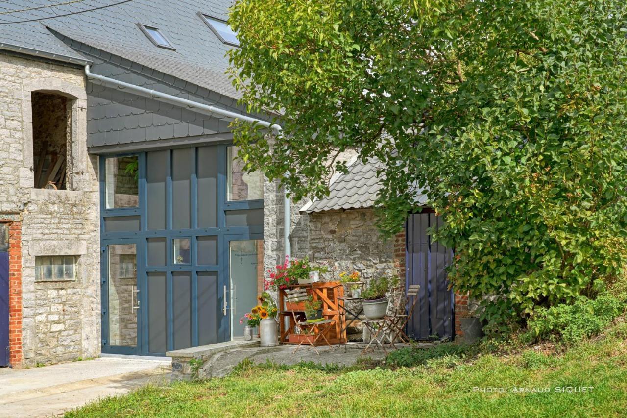 Gite Familial Ferme Des Aujes Falaen Onhaye Bagian luar foto